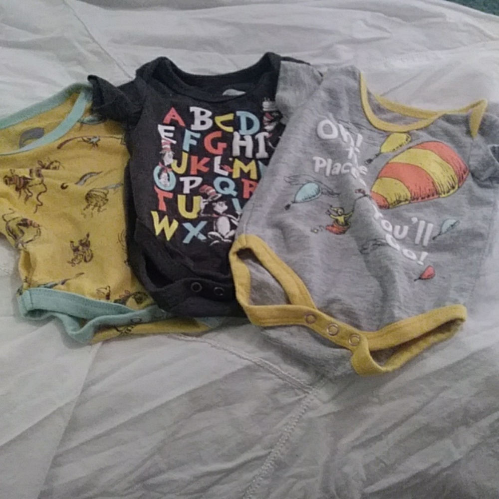 Bundle 3 onesie for 15